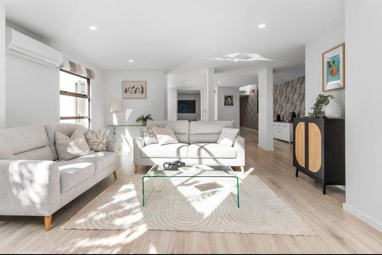 Photo of property in 2/37 Poynder Avenue, Merivale, Christchurch, 8014