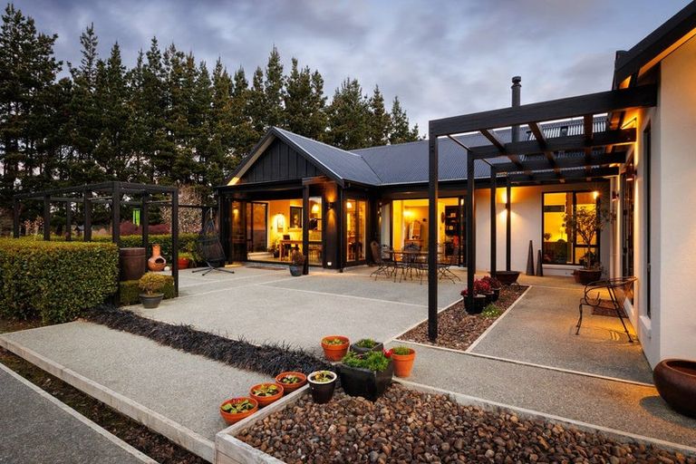 Photo of property in 155b Halcombe Road, Feilding, 4775