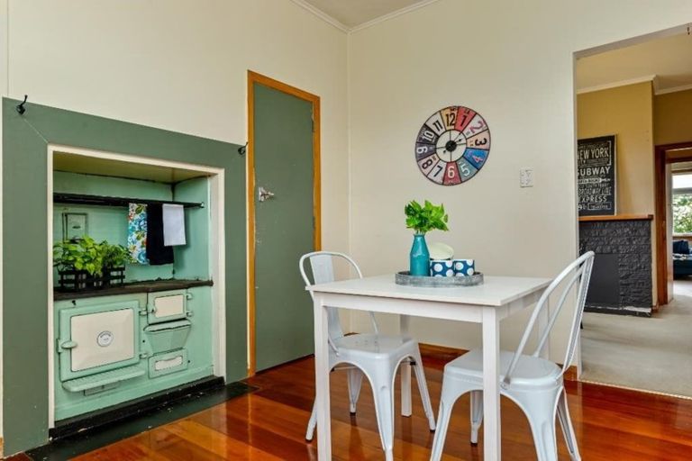 Photo of property in 127 Maxwells Line, Awapuni, Palmerston North, 4412