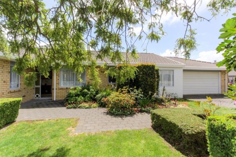 Photo of property in 9 Ashmore Drive, Frankleigh Park, New Plymouth, 4310