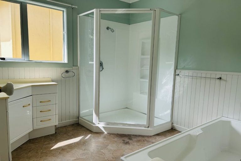 Photo of property in 39b Petley Road, Paparoa, 0571