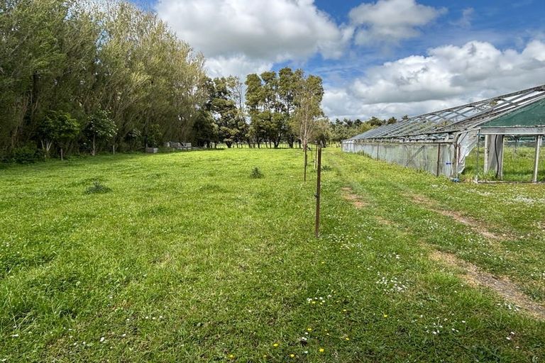 Photo of property in 22 Walkers Road, Longburn, Palmerston North, 4477