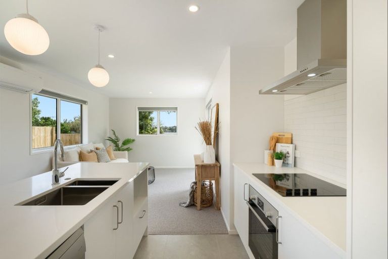 Photo of property in 7 Te Rehutai Rise, Welcome Bay, 3112