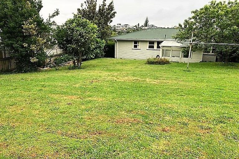 Photo of property in 42 Omokoroa Road, Omokoroa, 3114