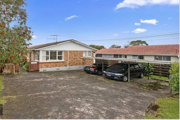 Photo of property in 1/133 Titirangi Road, New Lynn, Auckland, 0600