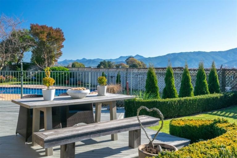 Photo of property in 4 Ashford Grove, Rapaura, Blenheim, 7273