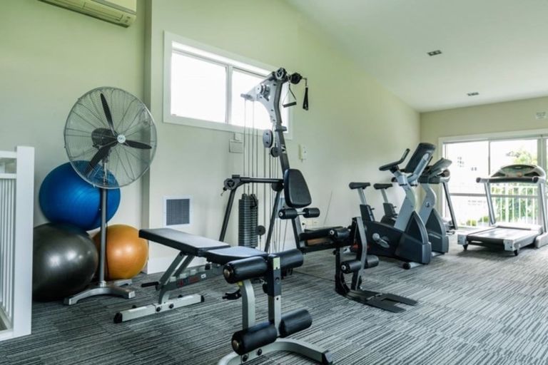 Photo of property in 6 Rewa Rewa Lane, Orewa, 0931