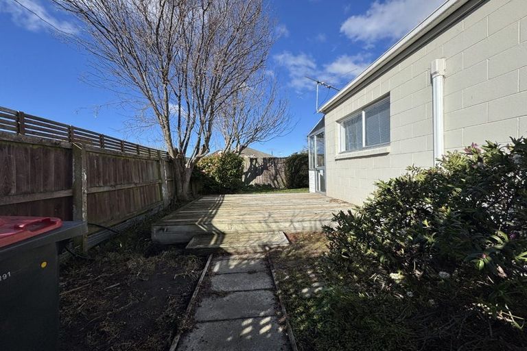 Photo of property in 1/75 Harewood Road, Papanui, Christchurch, 8053