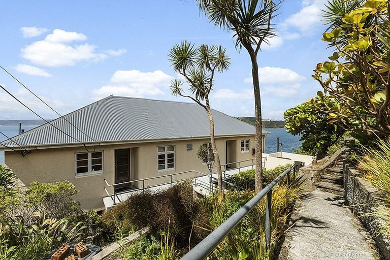 Photo of property in 23d Maida Vale Road, Roseneath, Wellington, 6011