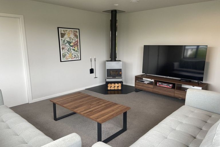 Photo of property in 7 Margan Avenue, New Lynn, Auckland, 0600