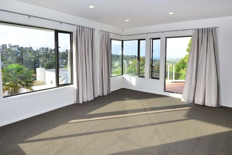 Photo of property in 22 Wentwood Place, Torbay, Auckland, 0630