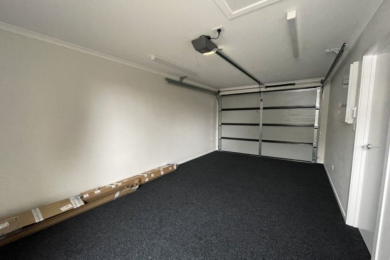 Photo of property in 1 Casey Avenue, Fairfield, Hamilton, 3214