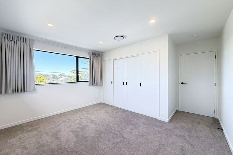 Photo of property in 12a Gordon Avenue, Milford, Auckland, 0620
