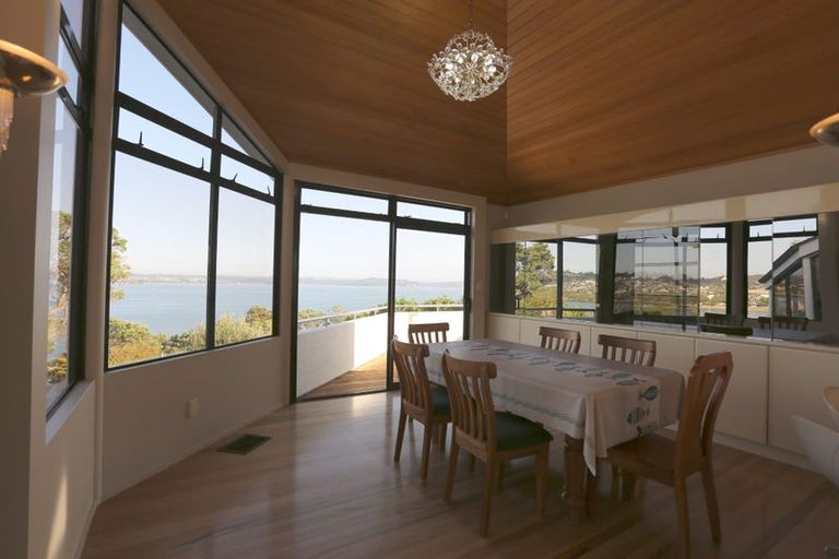 Photo of property in 74 Ardern Avenue, Stanmore Bay, Whangaparaoa, 0932