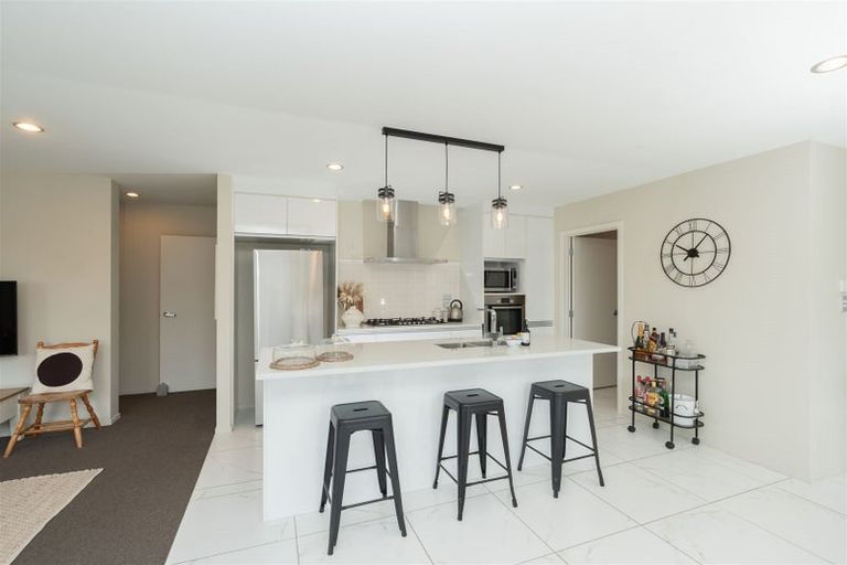 Photo of property in 60 Magellan Rise, Flagstaff, Hamilton, 3210