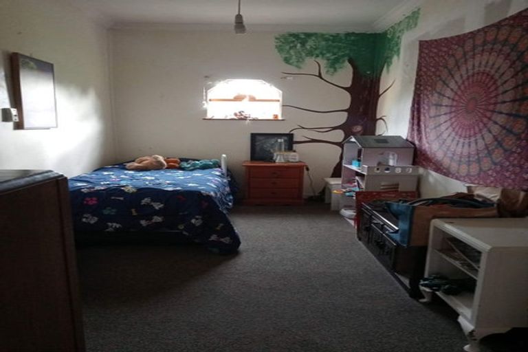 Photo of property in 72 Half Mile Road, Tuatapere, 9620