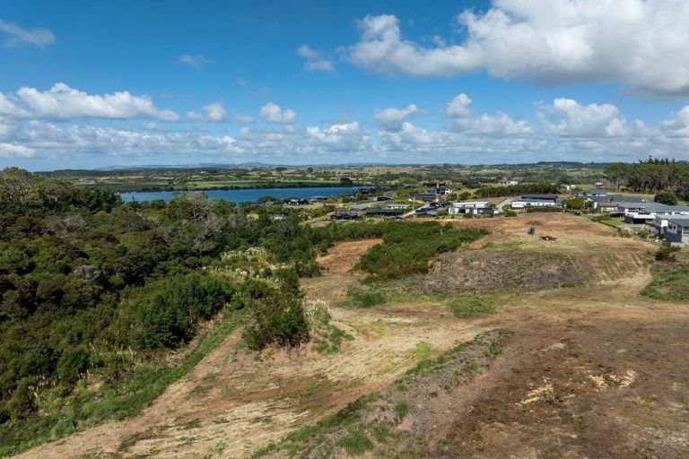 Photo of property in 75 Moir Point Road, Mangawhai Heads, Mangawhai, 0505