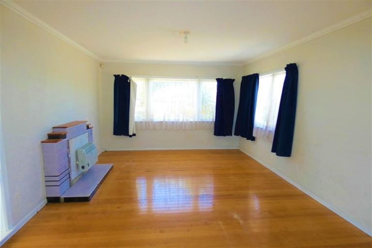 Photo of property in 16 Mail Avenue, Weymouth, Auckland, 2103