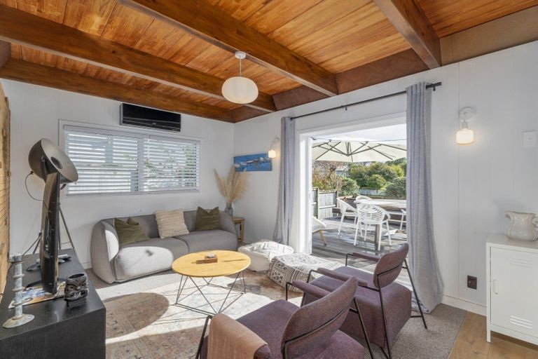 Photo of property in 33 Jubilee Drive, Pauanui, Hikuai, 3579