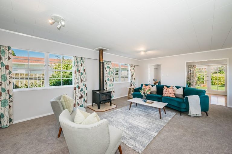 Photo of property in 31 Nimmo Avenue, Waikanae, 5036