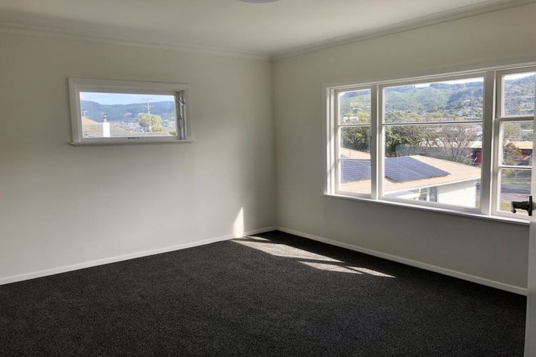 Photo of property in 36 Duncan Street, Tawa, Wellington, 5028