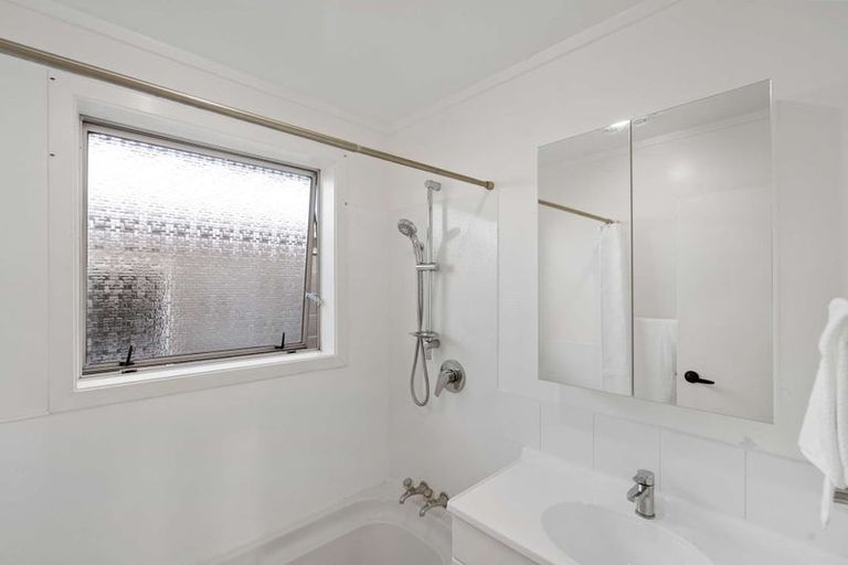 Photo of property in 1/94 Aldwins Road, Phillipstown, Christchurch, 8062