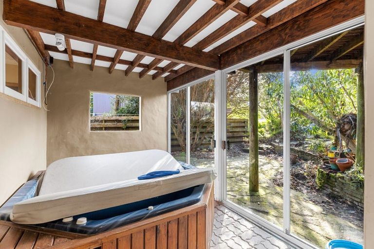 Photo of property in 445a Ruahine Street, Terrace End, Palmerston North, 4410