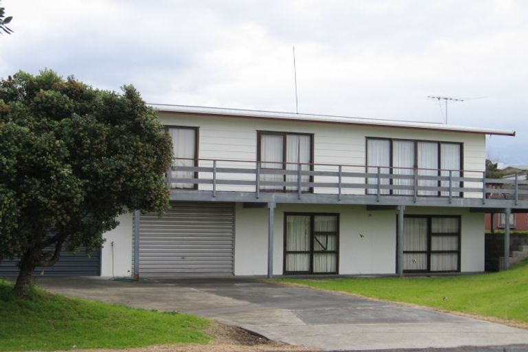 Photo of property in 19 Kitty Frazer Lane, Omaha, 0986