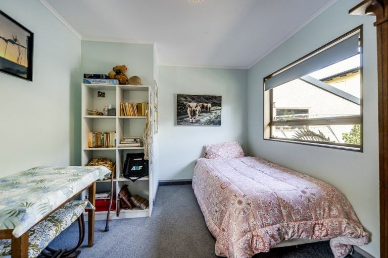 Photo of property in 54 Le Quesne Road, Bay View, Napier, 4104