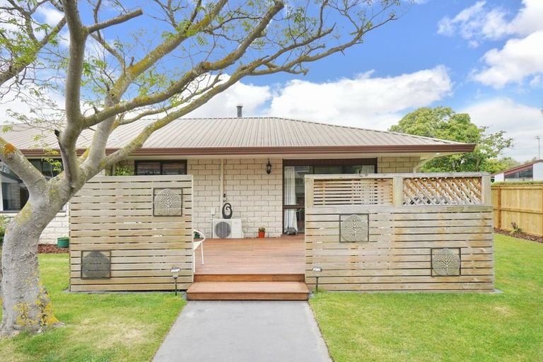 Photo of property in 10 Gibbs Drive, Woodend, 7610