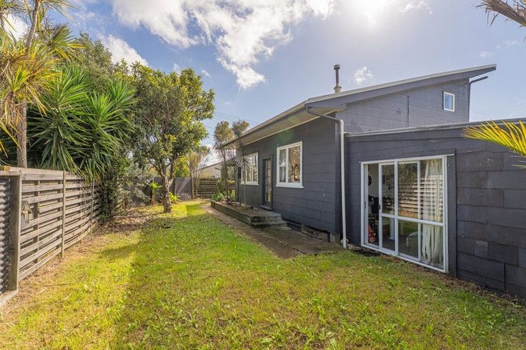 Photo of property in 201 Cook Drive, Whitianga, 3510