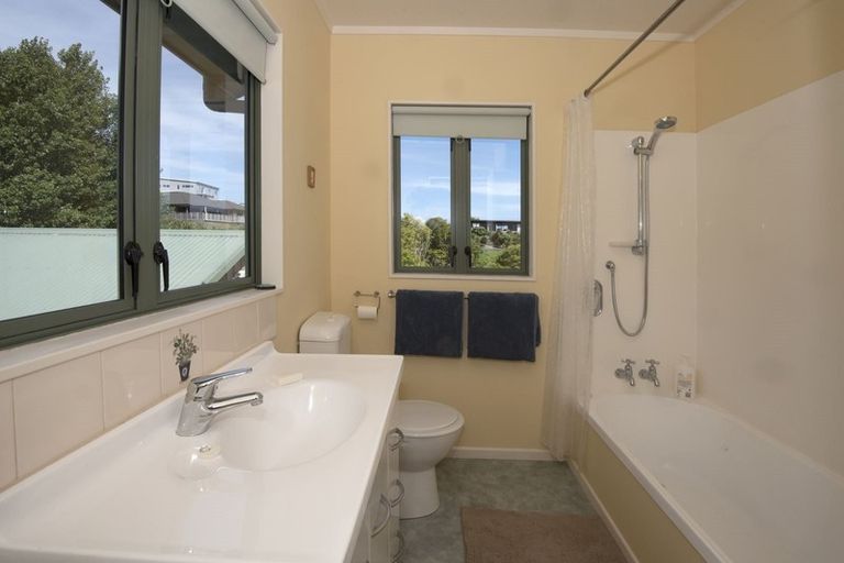 Photo of property in 15 Turiapua Lane, Parua Bay, Whangarei, 0174