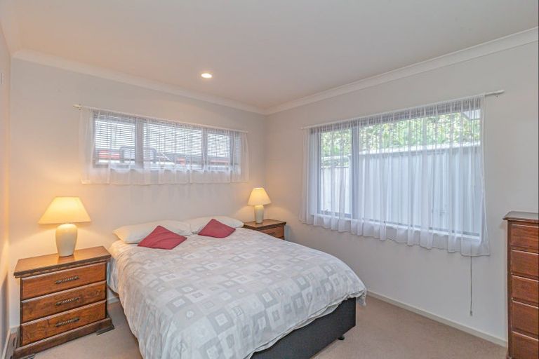 Photo of property in 112a Weraroa Road, Levin, 5510