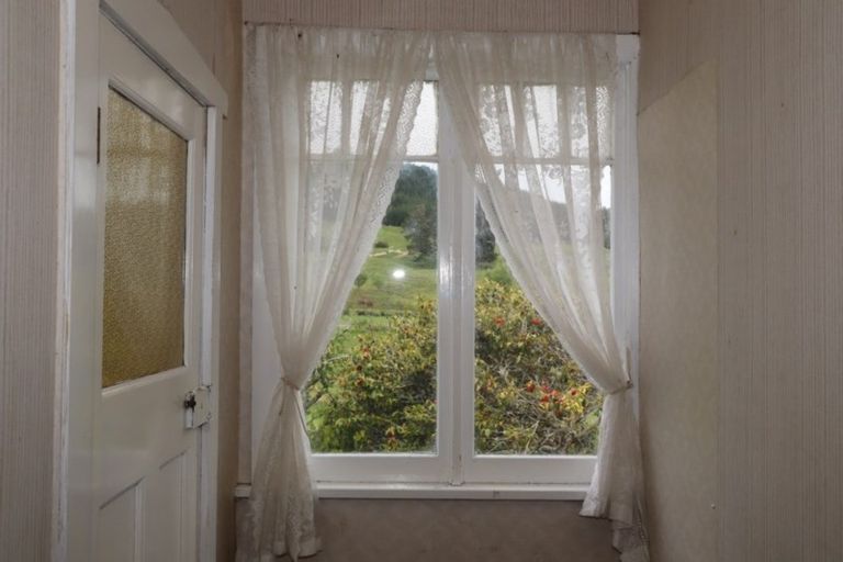 Photo of property in 401 Opouteke Road, Kaihu, Dargaville, 0379