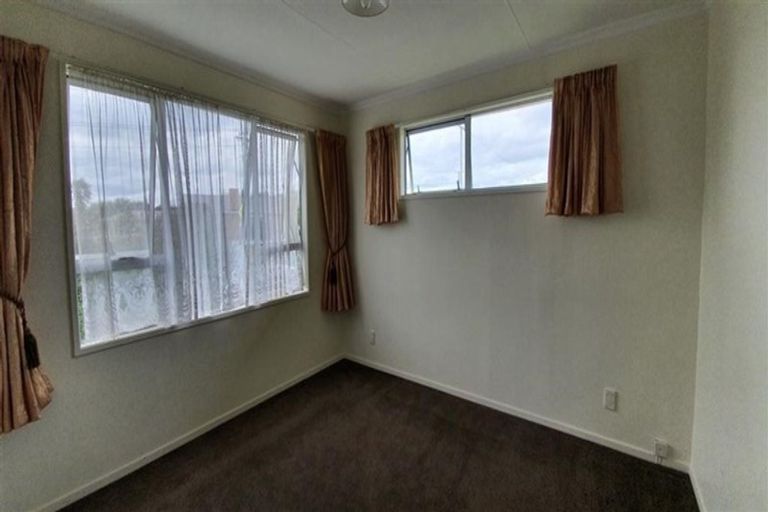 Photo of property in 31 Toi Street, Tawhero, Whanganui, 4501