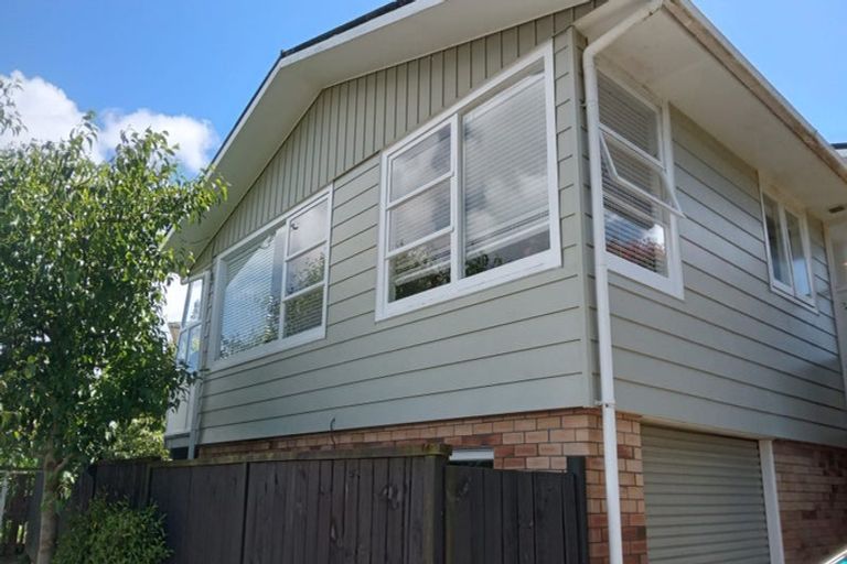 Photo of property in 52 Juniper Road, Sunnynook, Auckland, 0620