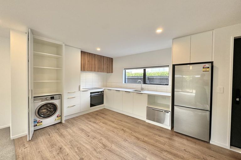 Photo of property in 4/13 Goldsmith Place, Waltham, Christchurch, 8023