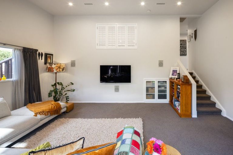 Photo of property in 5 Marnane Terrace, St Andrews, Hamilton, 3200