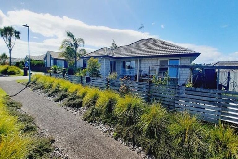 Photo of property in 3 Bulkhead Lane, Pyes Pa, Tauranga, 3112