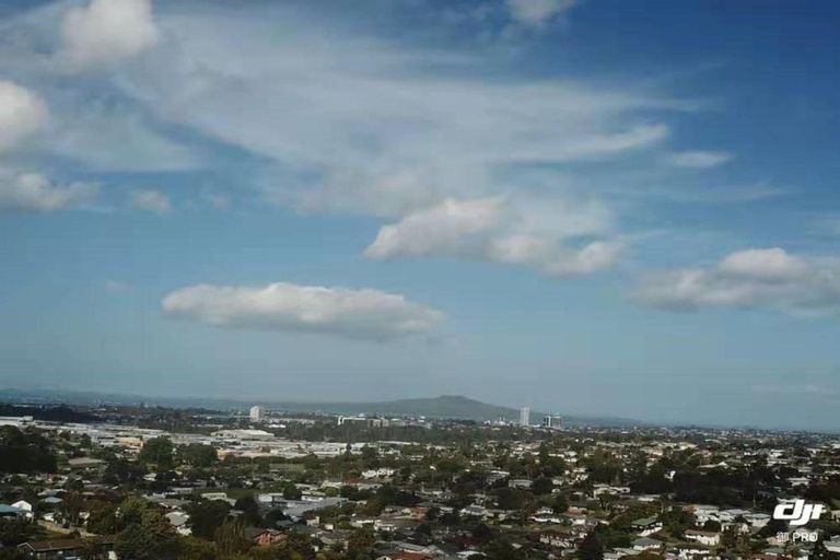 Photo of property in 50 Agincourt Street, Glenfield, Auckland, 0629