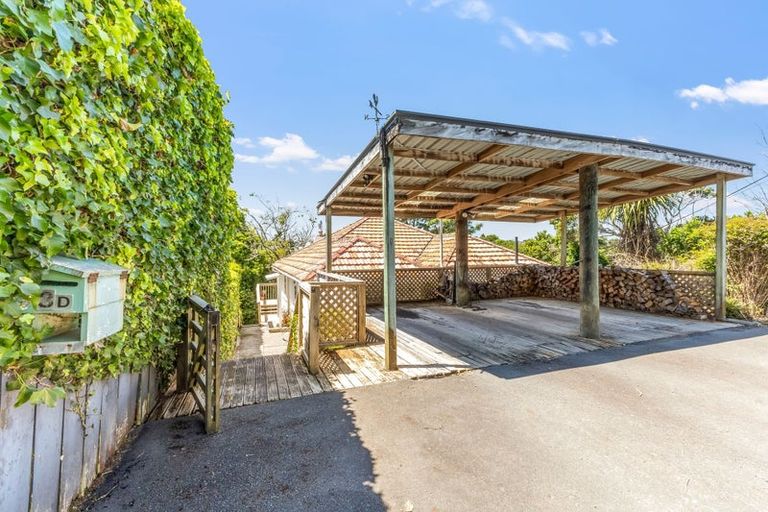 Photo of property in 3d Wallace Place, Westown, New Plymouth, 4310