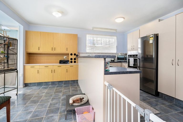 Photo of property in 13 Otuhiwai Crescent, Tikipunga, Whangarei, 0112