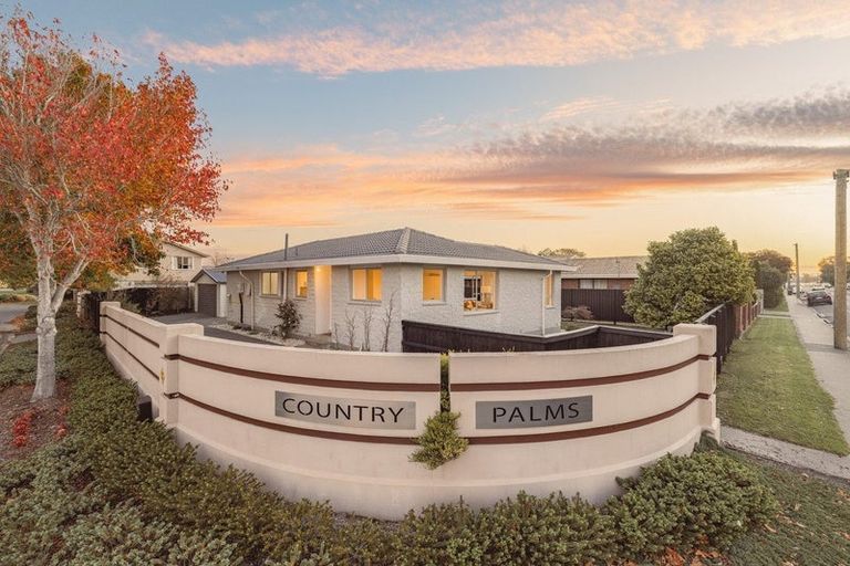 Photo of property in 59 Halswell Junction Road, Halswell, Christchurch, 8025