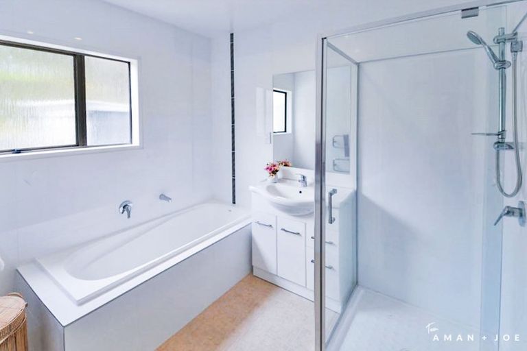 Photo of property in 69 Kennedy Avenue, Forrest Hill, Auckland, 0620