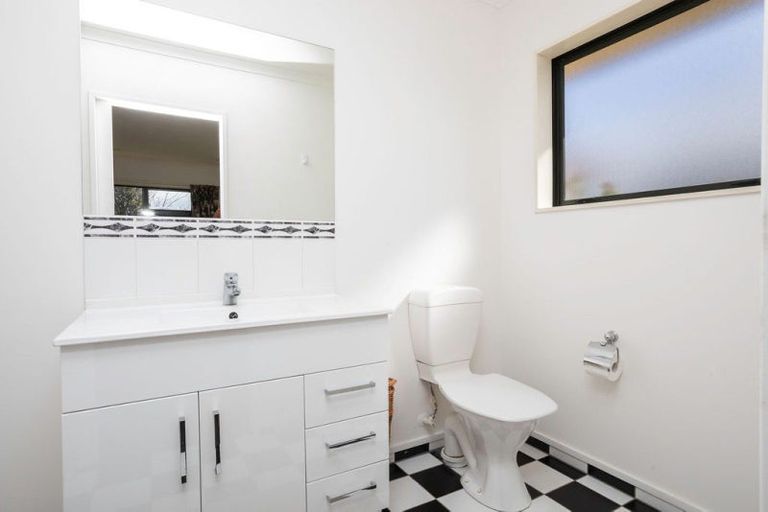 Photo of property in 45 Barraud Street, Dannevirke, 4930