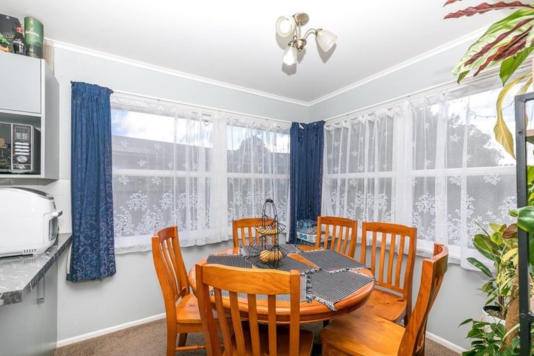 Photo of property in 51 Nevada Road, Silverdale, Hamilton, 3216