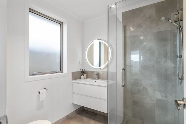 Photo of property in 22 Murray Ward Drive, Te Kauwhata, 3710