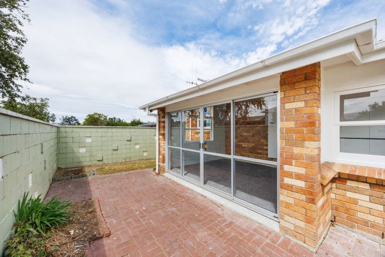 Photo of property in 2 Katene Street, West End, Palmerston North, 4412