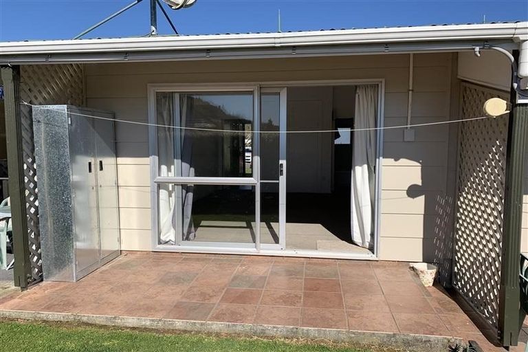 Photo of property in 4j Rutland Street, Picton, 7220