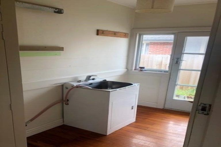 Photo of property in 3 Roslyn Avenue, Mairehau, Christchurch, 8052